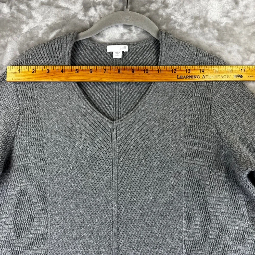 J. Jill Tunic Sweater Womens‎ Medium Petite Gray V-Neck Chevron Knit (1464)